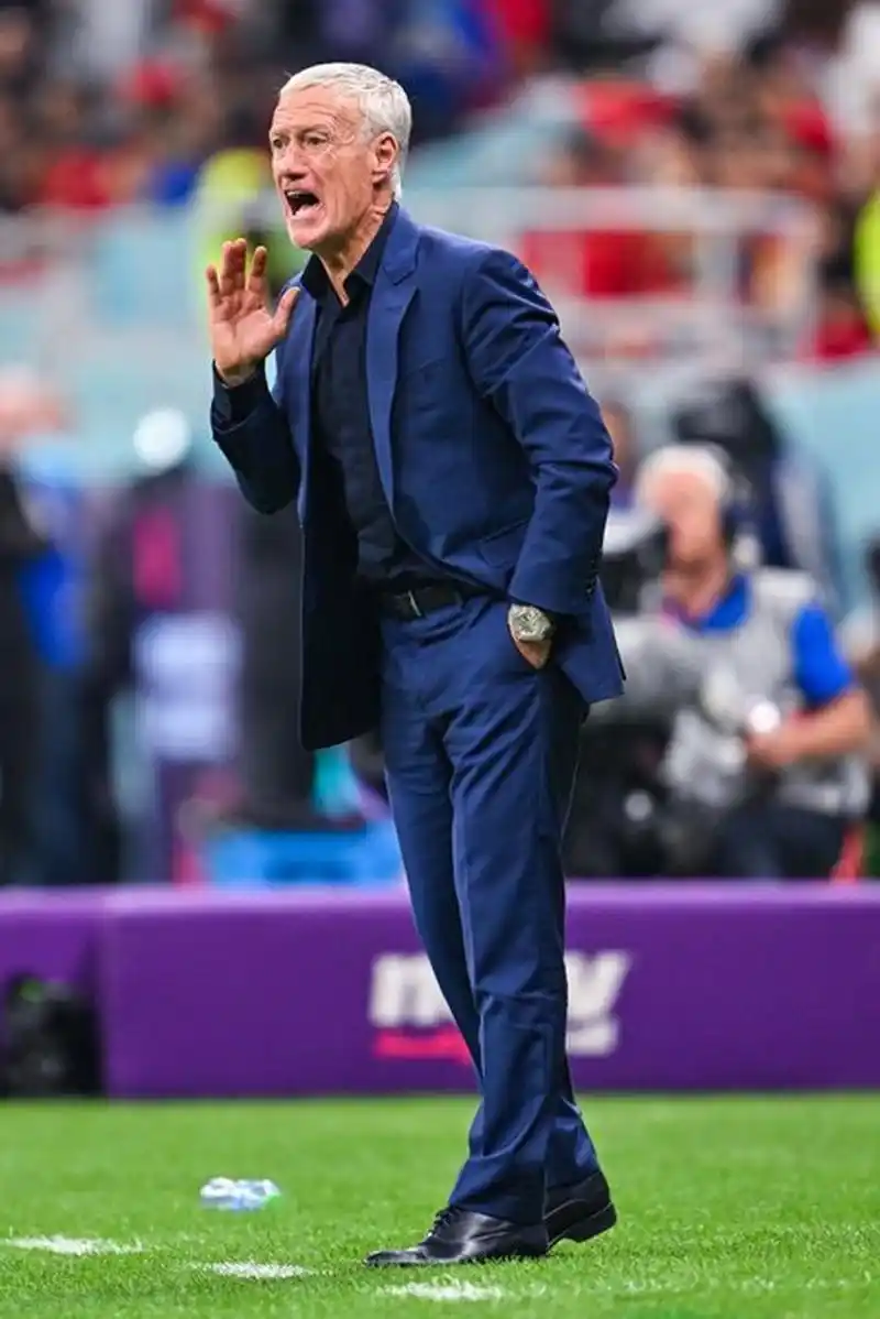 回顾这段往 回顾这段往